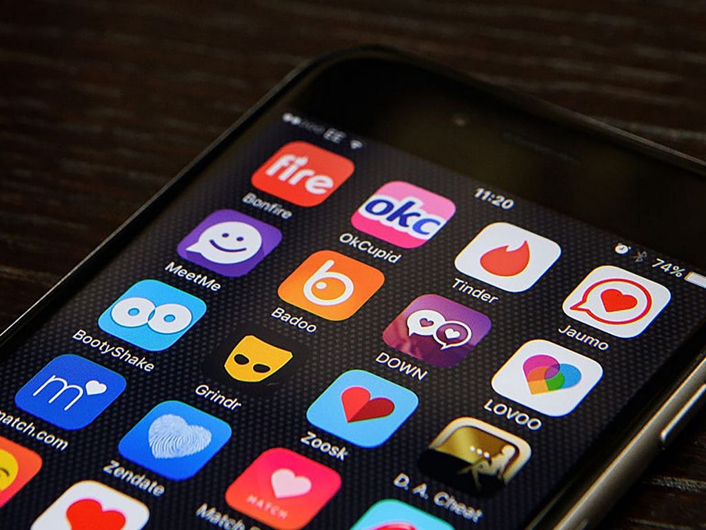 FEELFLAME REVIEW: IS IT BENEFICIAL TO DATE ONLINE?