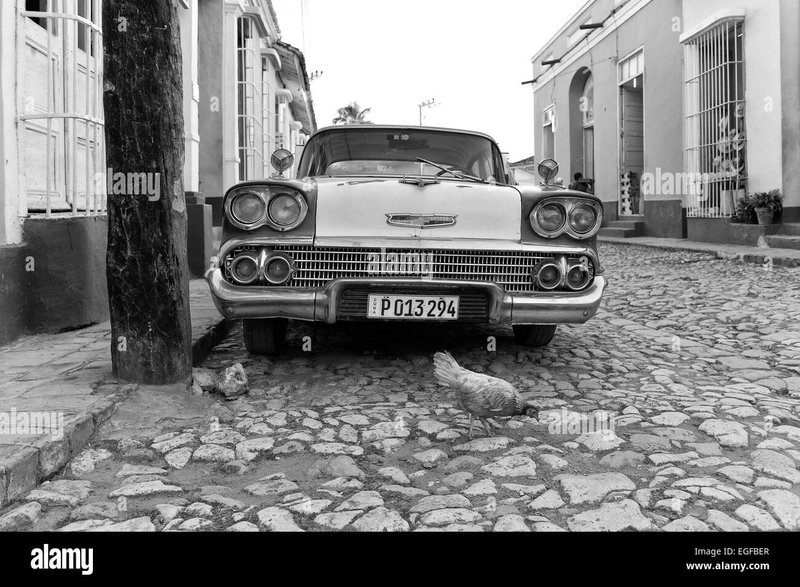Image: Descubre el Misterio de la Carretera de Pollo en el Casino Español